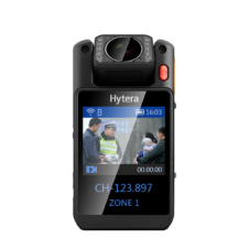 Imagine 1/4 - Hytera VM780 PoC kézi adóvevő és testkamera