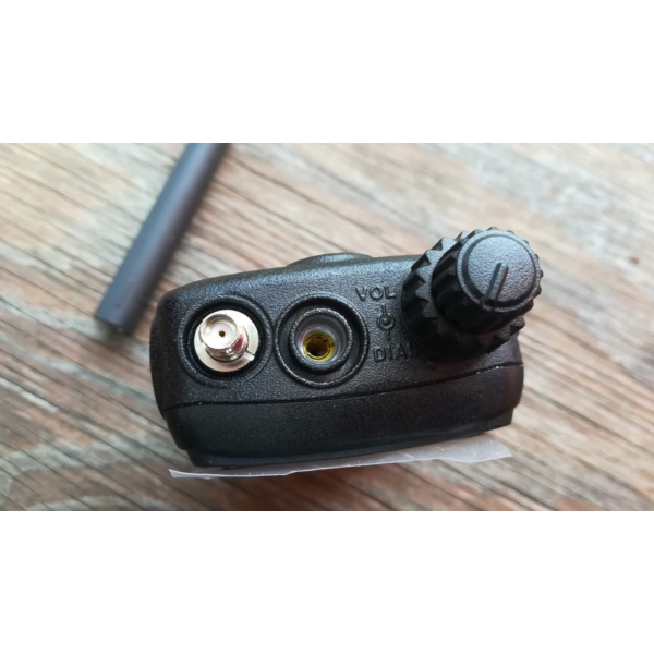 Yaesu VX-6E DUAL BAND WATERPROOF HANDHELD TRANSCEIVER Yaesu VX-6E DUAL BAND WATERPROOF HANDHELD TRANSCEIVER